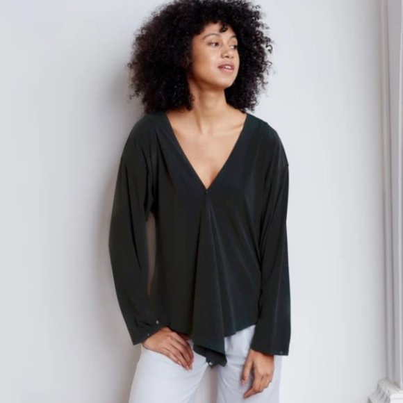 ADAY That's A Wrap Top - Picture 1 of 7